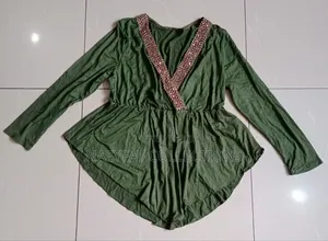 Photo - Ladies Gowns Tops