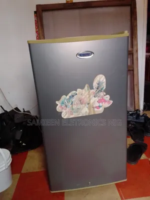 Few Months Used Thermofrost Refrigerator 90l, Just Like New