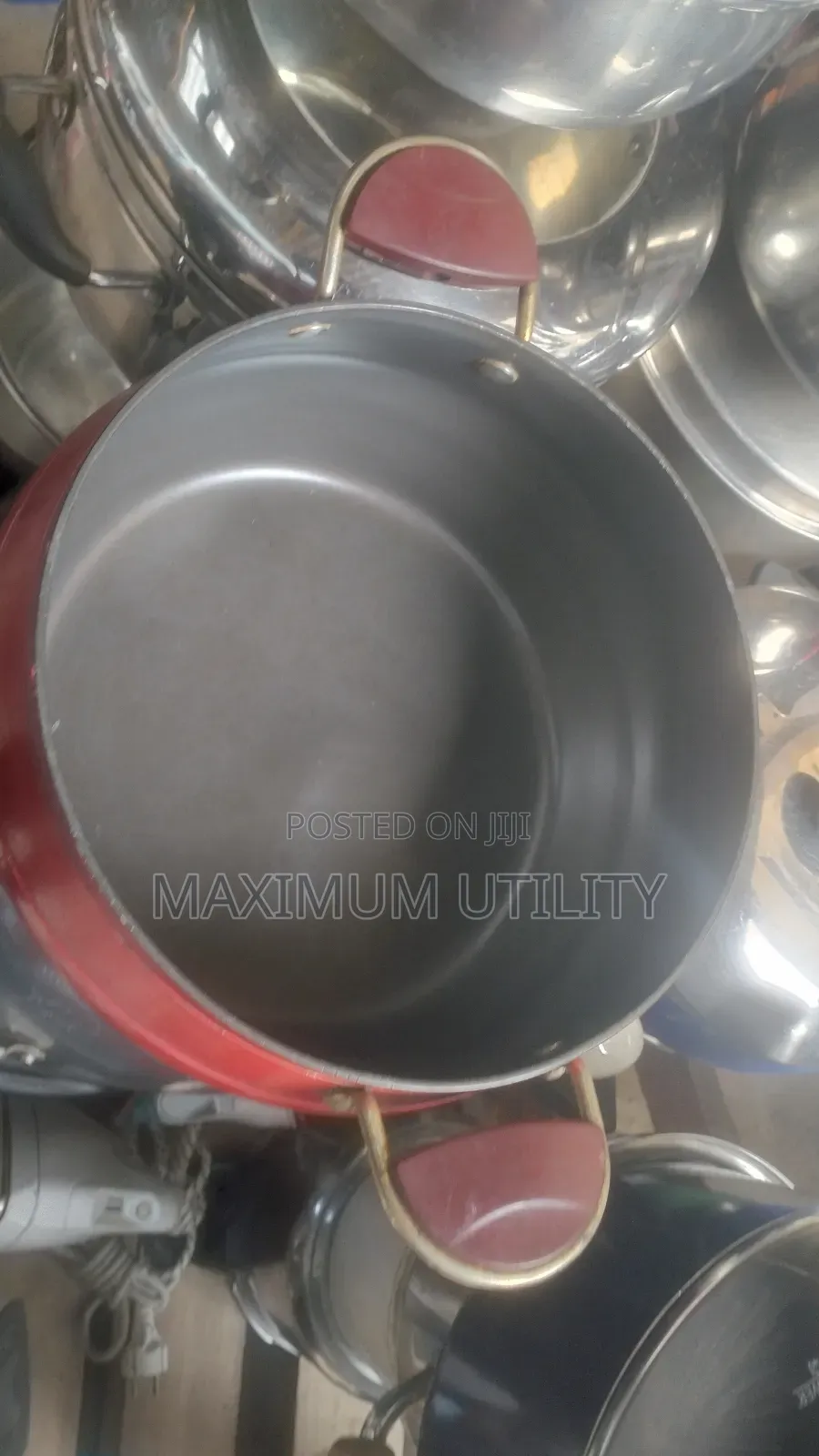 Different Sizes Neat Belgium Non Stick Pot