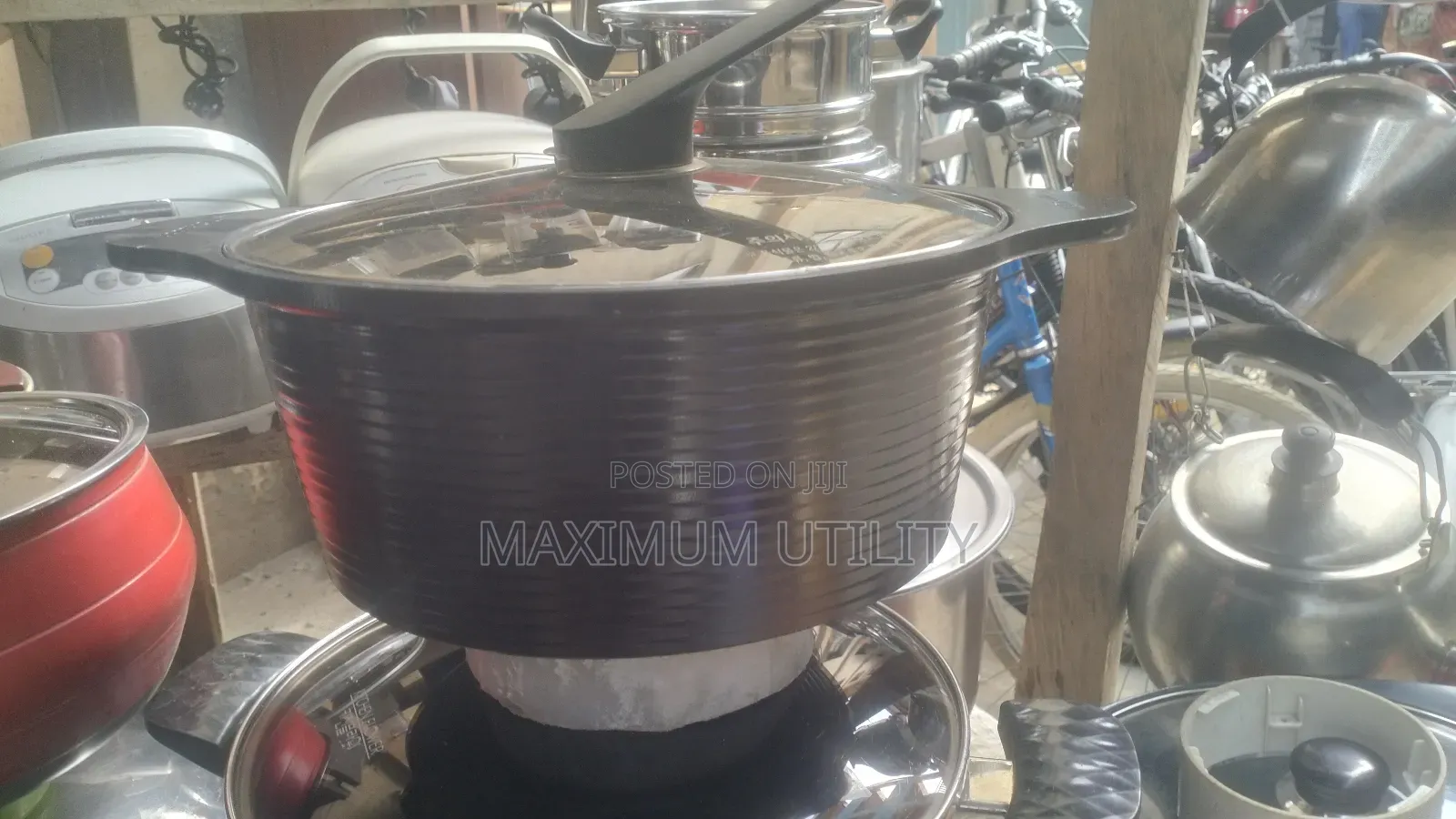 Different Sizes Neat Belgium Non Stick Pot