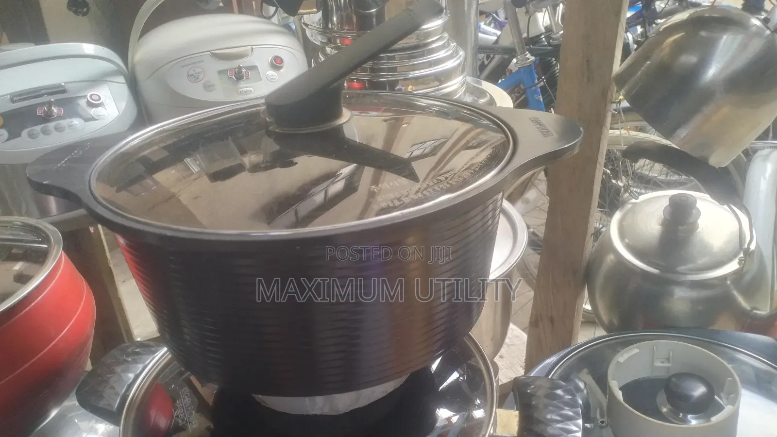 Different Sizes Neat Belgium Non Stick Pot