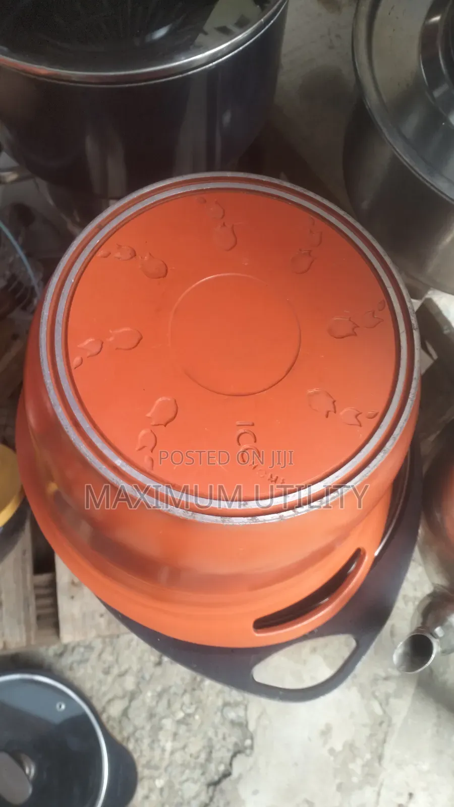Different Sizes Neat Belgium Non Stick Pot