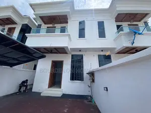 4bdrm Duplex in Lekki for sale