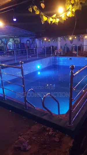 Swimming Pool Builders