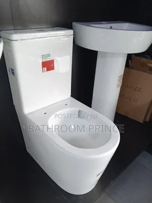 Twyford England Water Closet