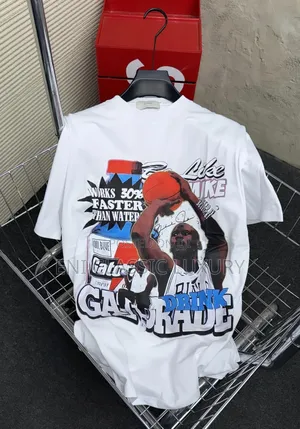 Photo - Premium Quality Luxury Cargo T-shirts Well Branded