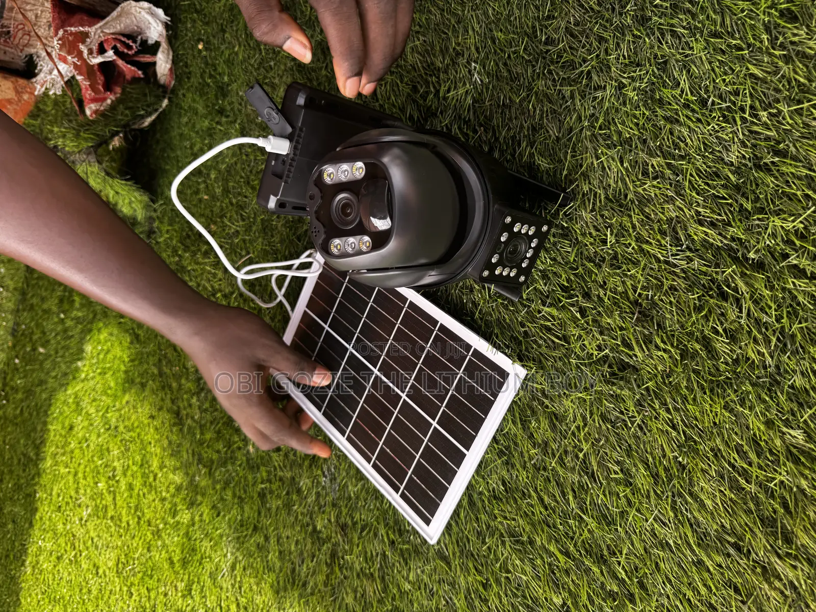Eseecloud Hitech CCTV Ultra Hd Dual Lens Solar PTZ Cameras