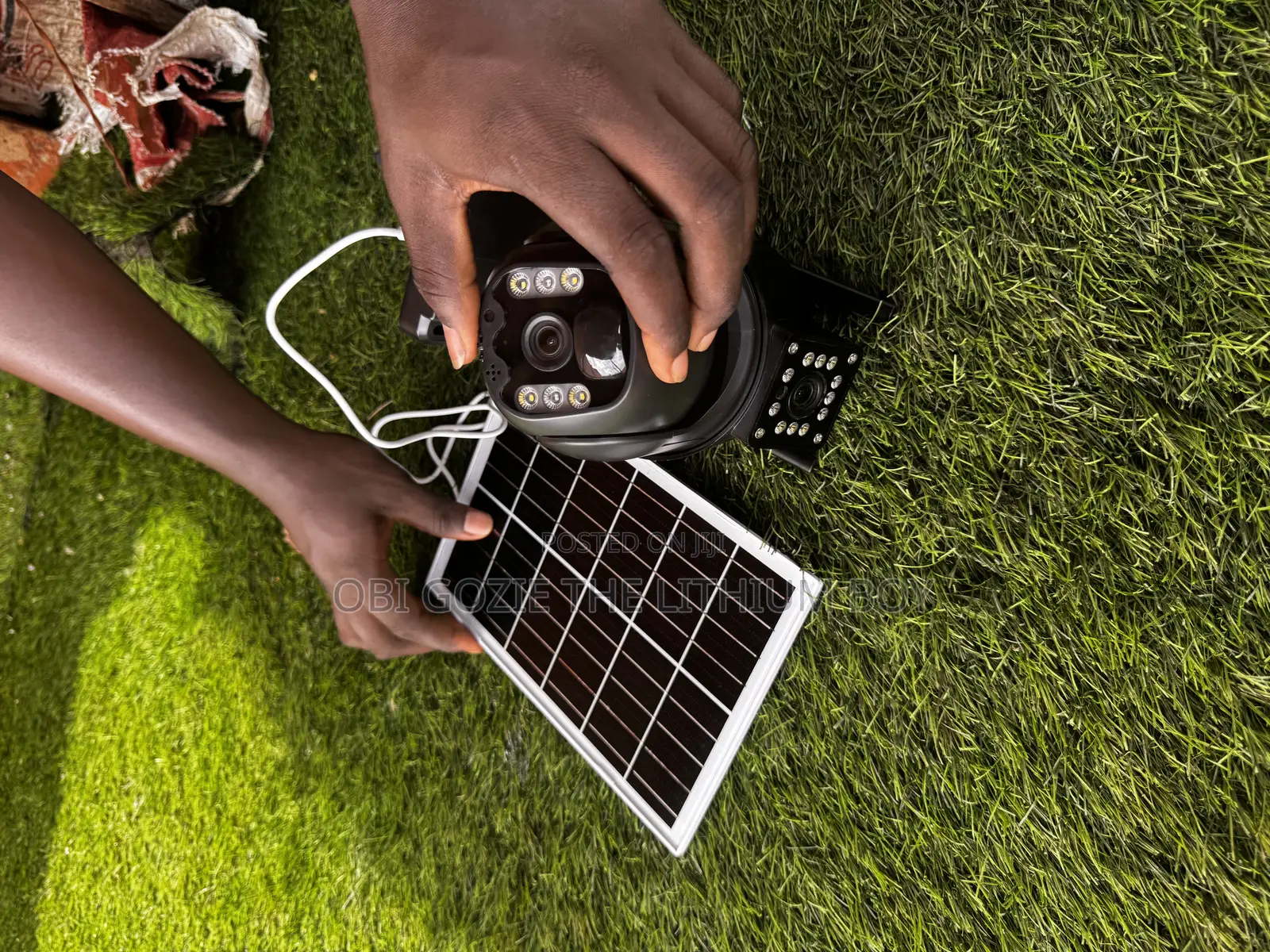 Eseecloud Hitech CCTV Ultra Hd Dual Lens Solar PTZ Cameras