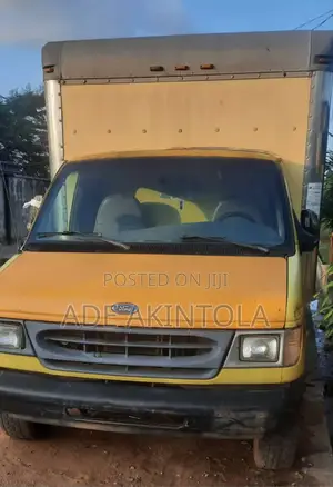 Ford E350 5 Tonnes Truck for Sale