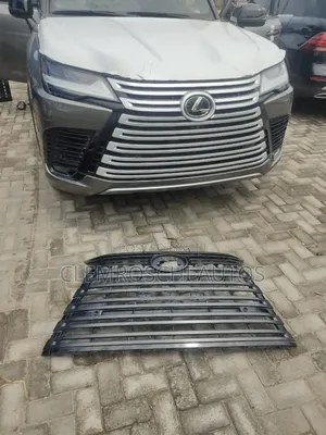 High Quality Certified Brand New Front Grill Lexus Lx600