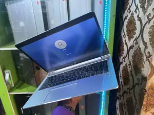 Laptop HP EliteBook 745 G5 8GB AMD Ryzen 3 SSD 256GB