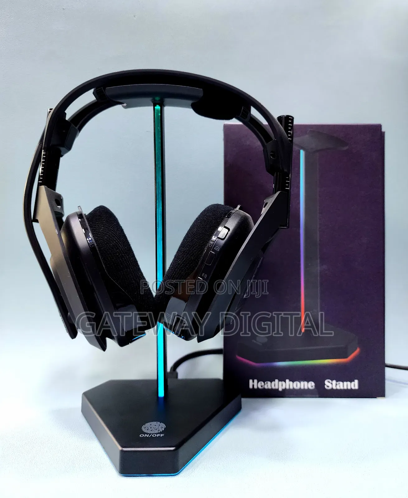Comyeah RGB Headset Holder With Type-C Hub