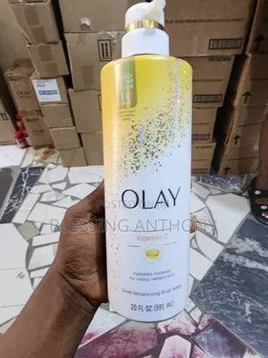 Photo - Olay Vitamin C 24hr Body Wash