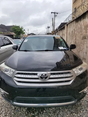 Toyota Highlander Limited 3.5l 4WD 2013 Black