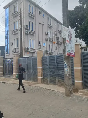 A 3 Storey Functional Hotel With 14 Rooms