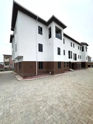3bdrm Apartment in Guzape Abuja for rent