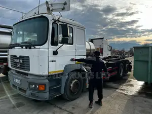 Man 26.414 Without Crane 
