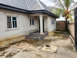 Photo - Furnished 1bdrm Block of Flats in Ekom Iman Flyover, Uyo for rent