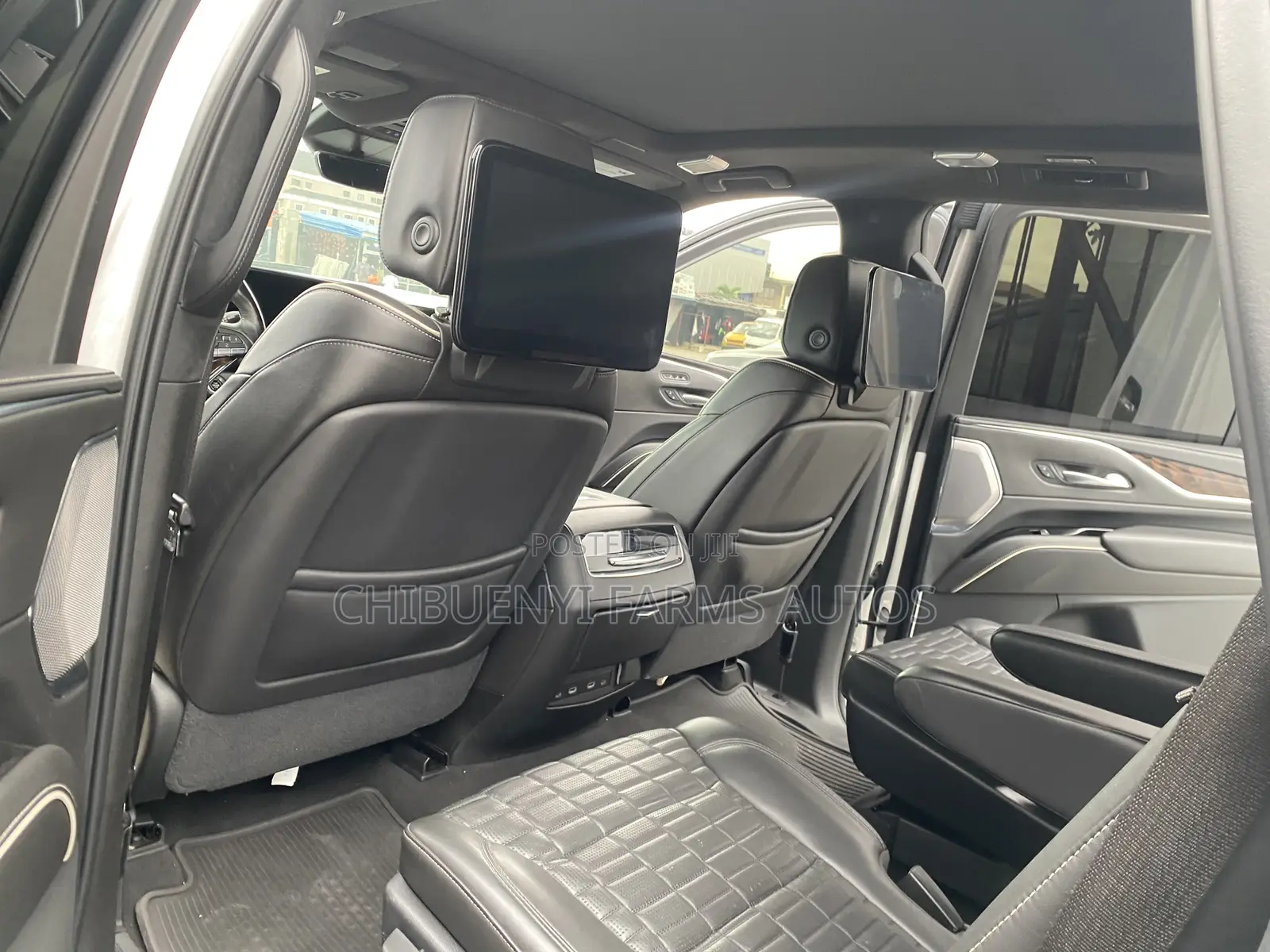 Cadillac Escalade 2023 White