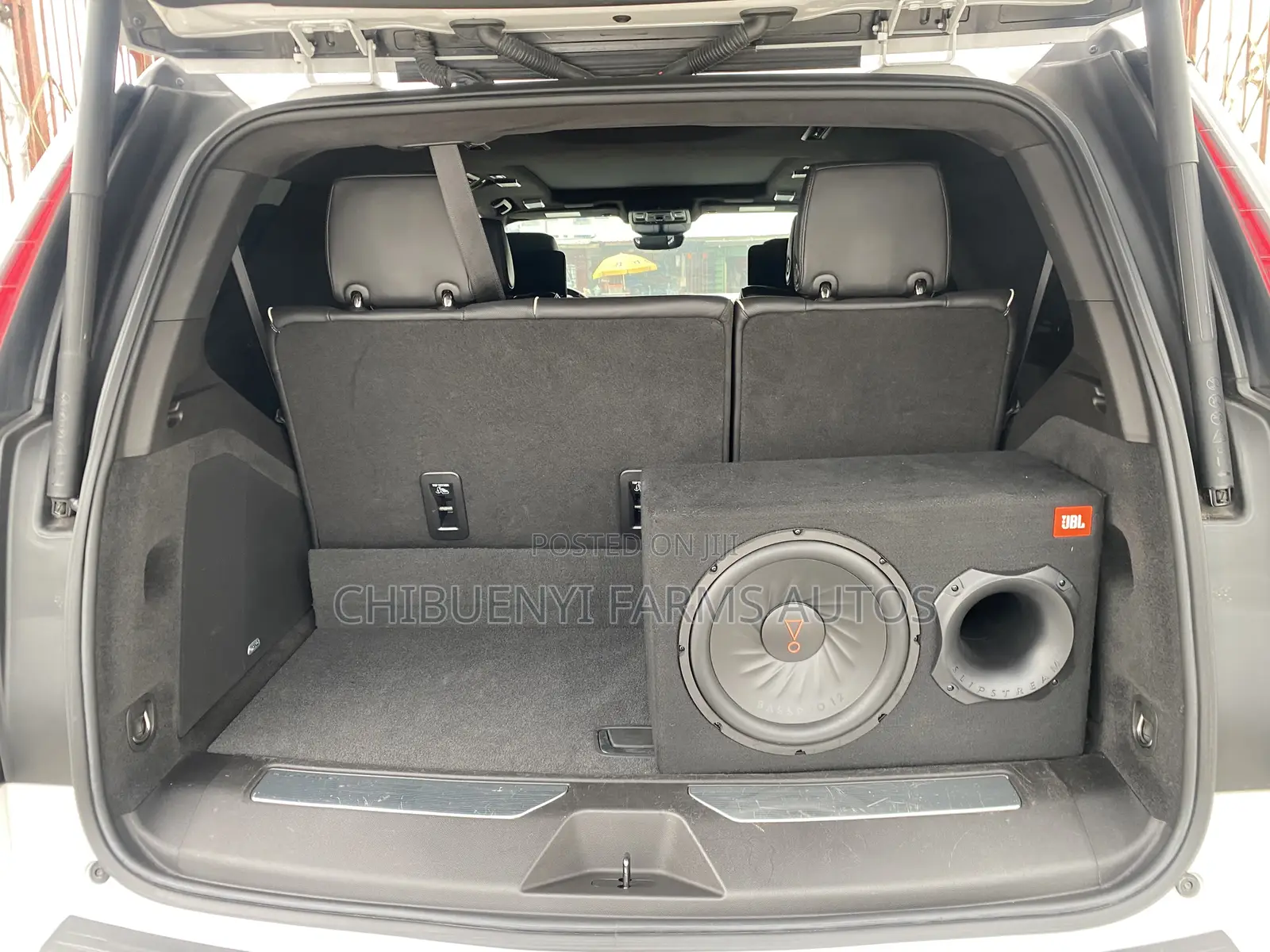 Cadillac Escalade 2023 White