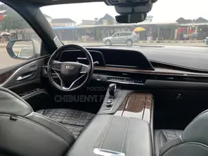 Cadillac Escalade 2023 White