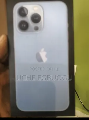 Photo - New Apple iPhone 13 Pro Max 128 GB Gray