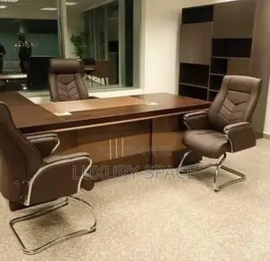 Top Notch Executive Director Office Table and Chairs Set