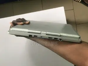 Photo - Laptop HP EliteBook Revolve 810 G3 Tablet 8GB Intel Core I5 SSD 250GB