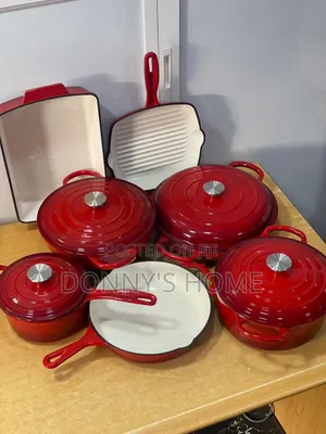 Enameled Cast Iron Cookware/Pots