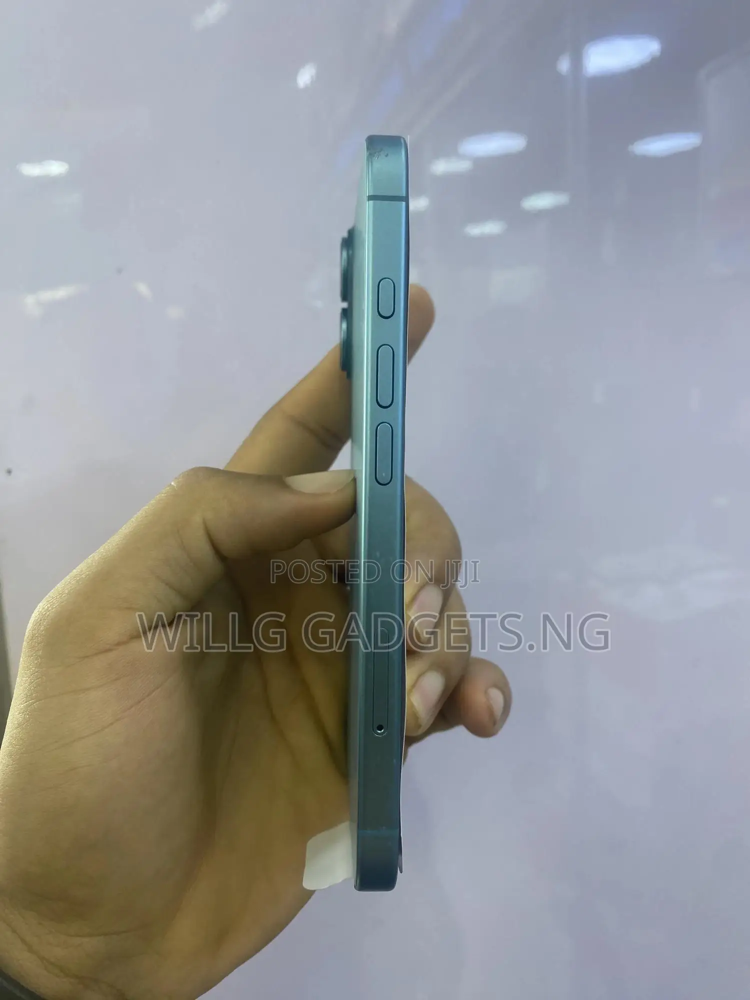 Apple iPhone 16 128 GB Green