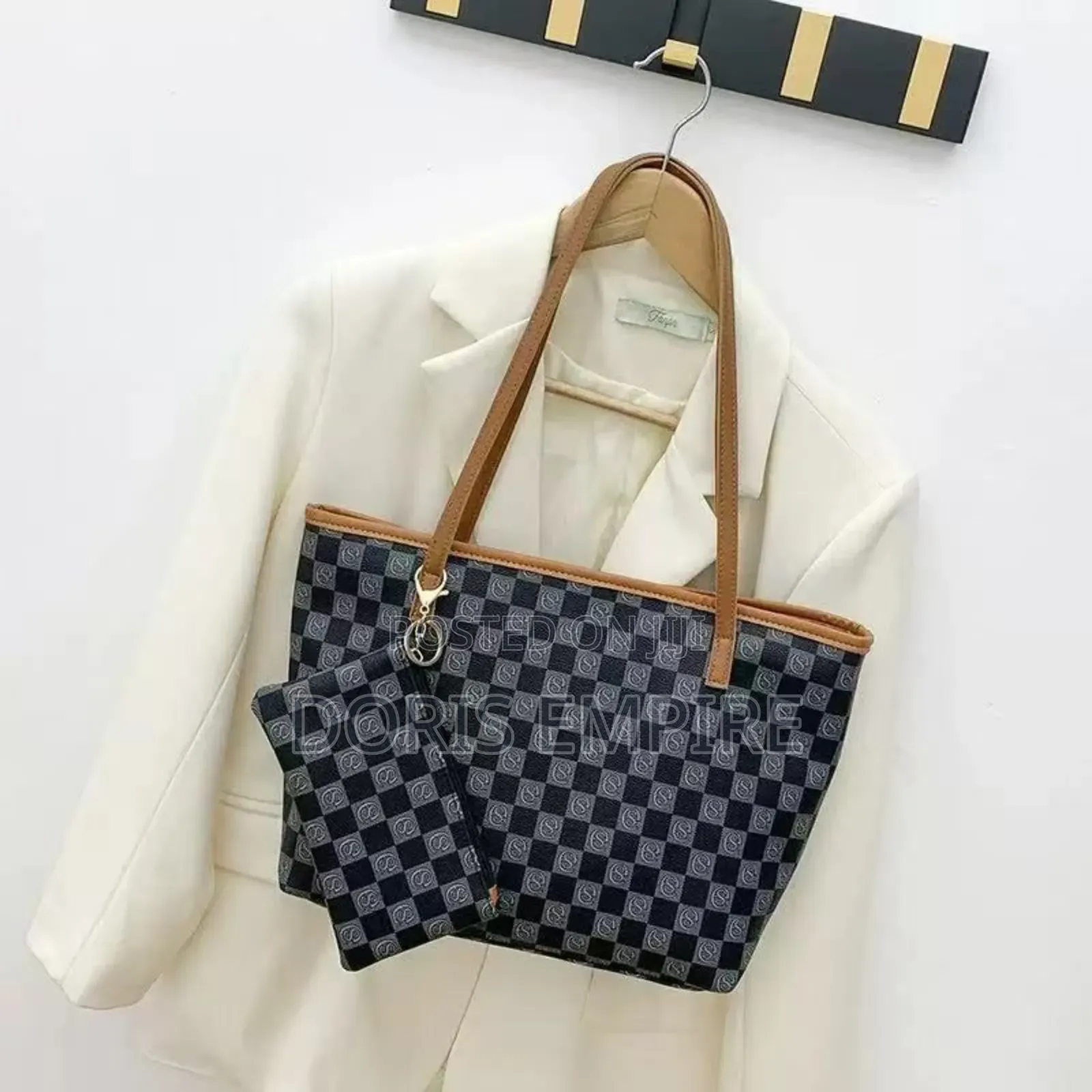 Qaulity Tote Bag
Available