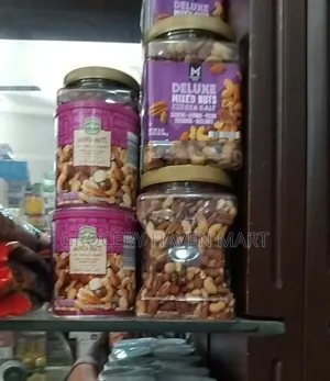Photo - Member's Mark Deluxe Mixed Nuts With Sea Salt 946g