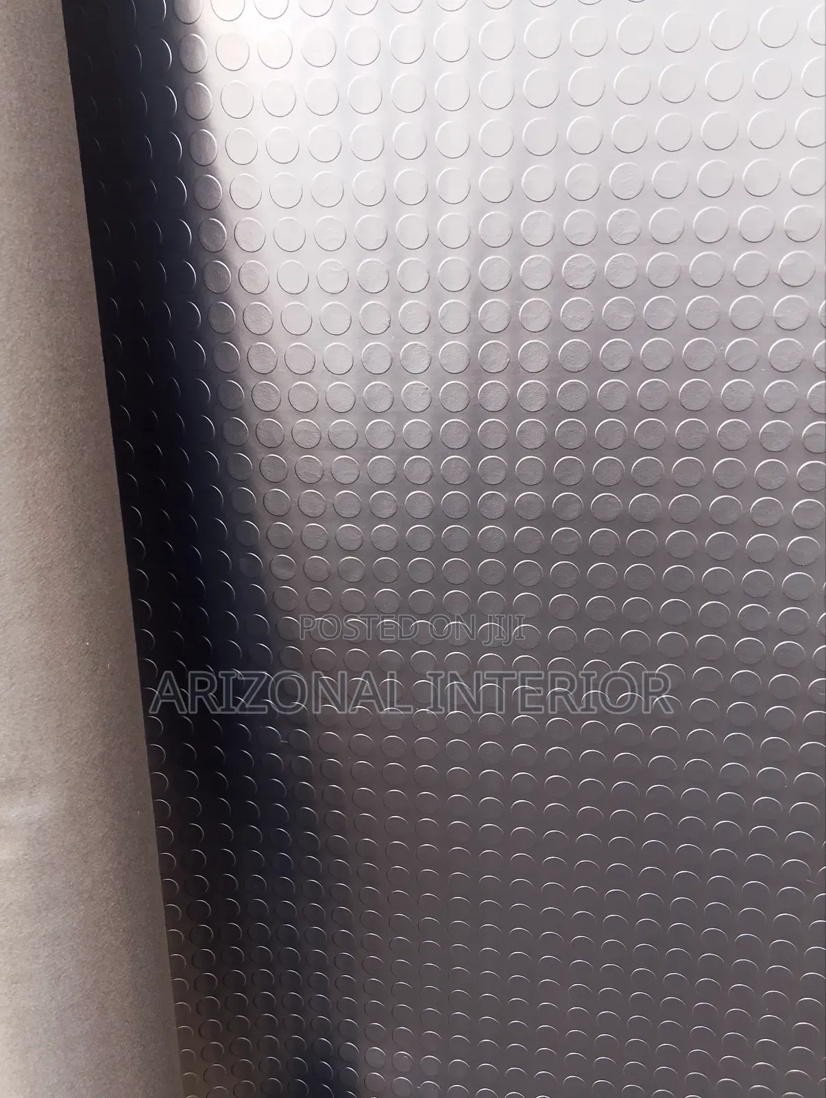 Button Thick Carpet