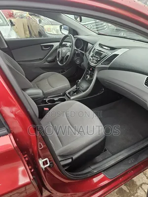 Hyundai Elantra Limited 4dr Sedan (1.8L 4cyl 6A) 2015 Red