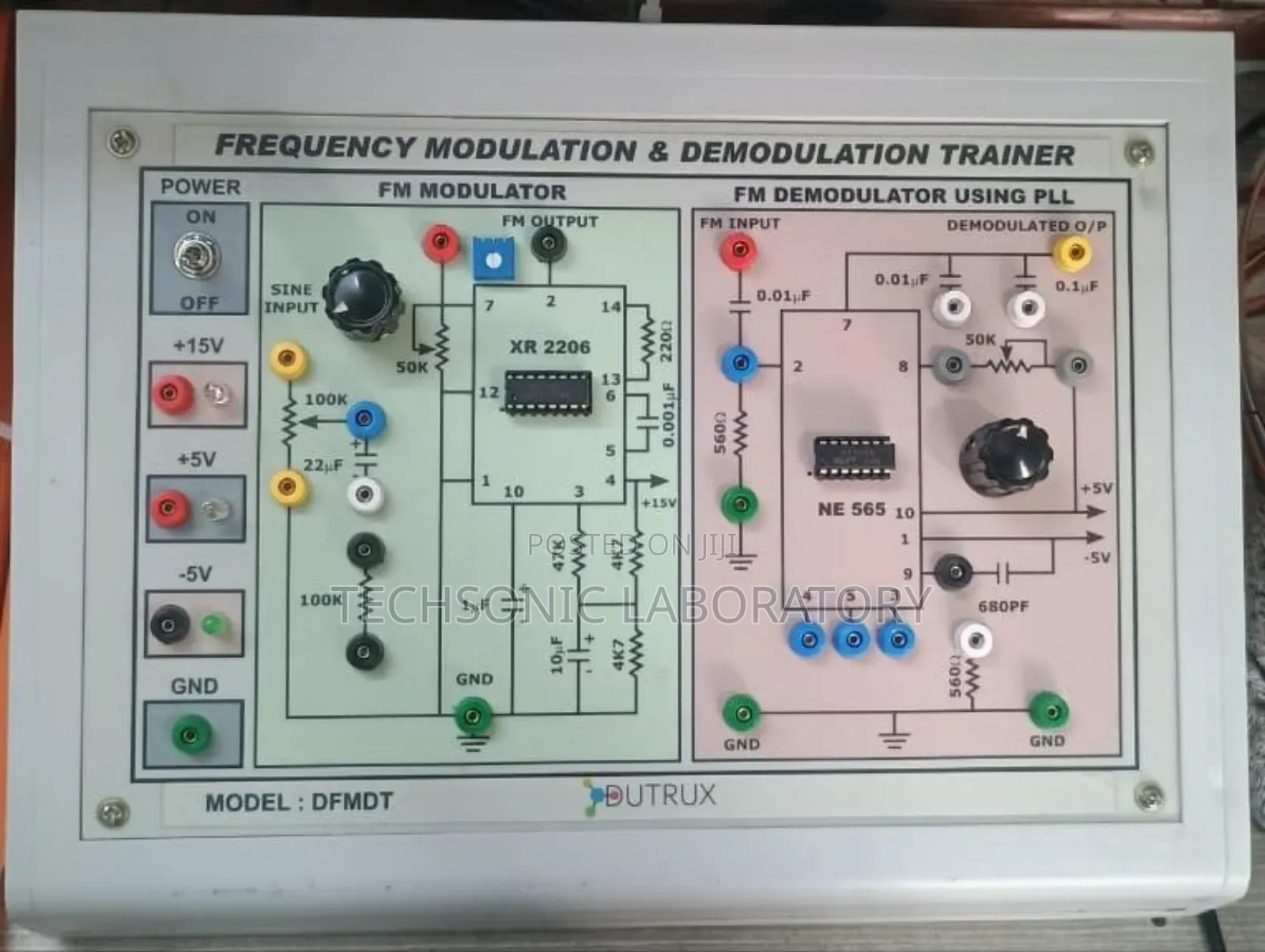 Frequency Modulation and Demodulation Trainer