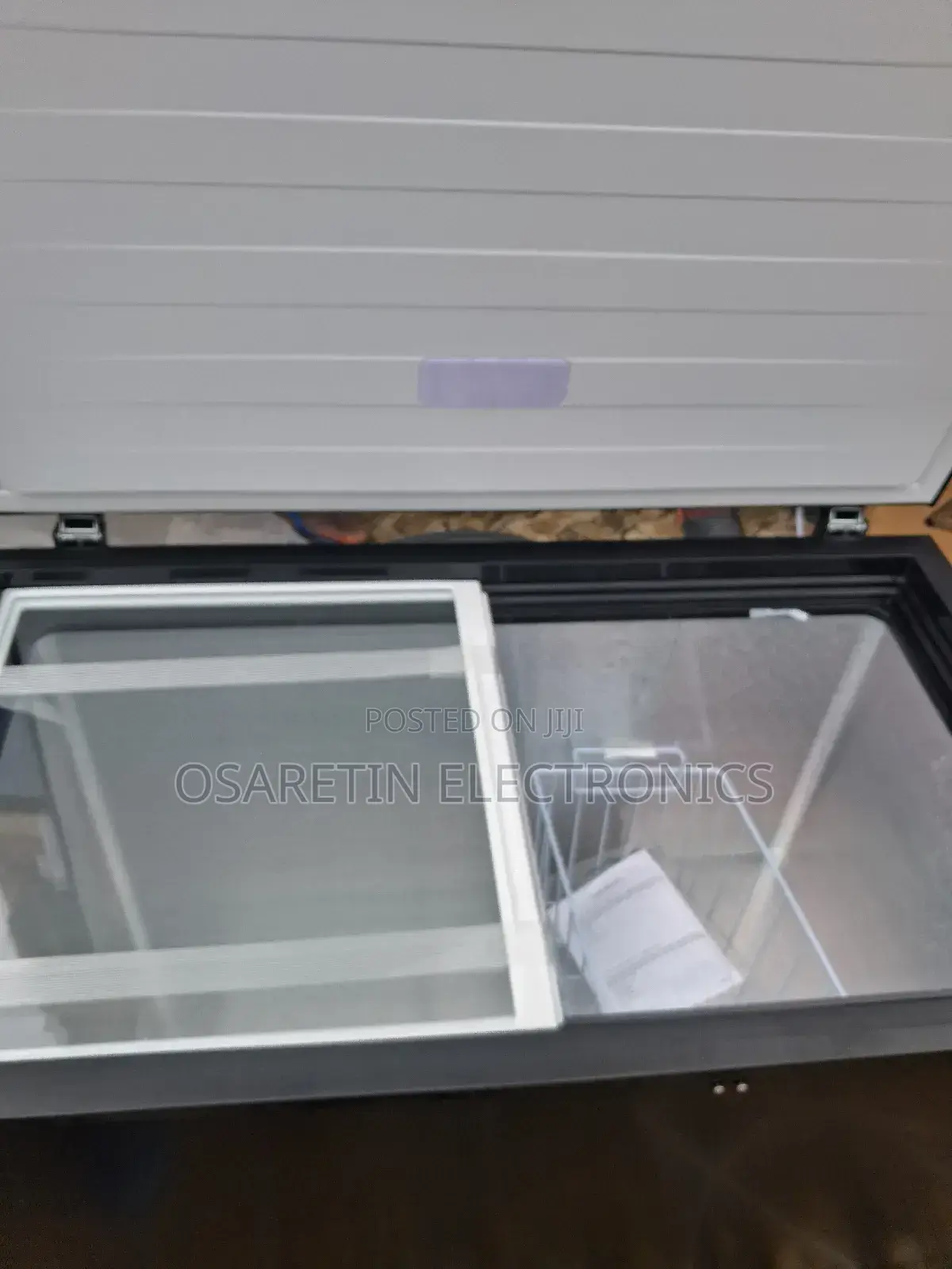 Hisense Deep Freezer Model 320(240 Litre)