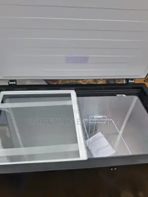 Hisense Deep Freezer Model 320(240 Litre)