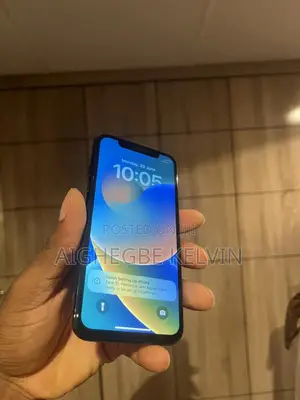 Apple iPhone X 64 GB Black