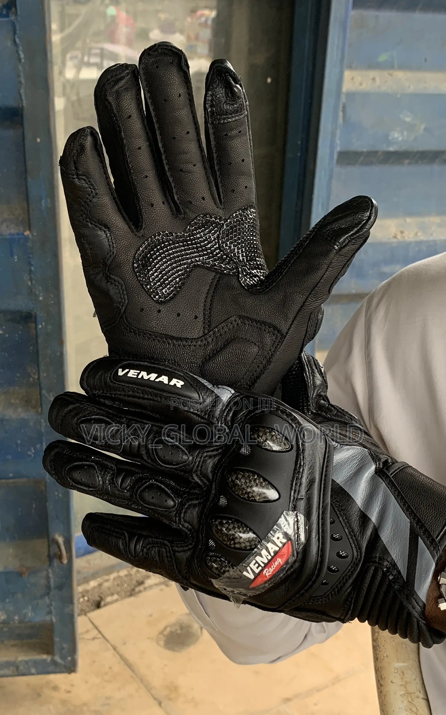 Leather Hand Gloves