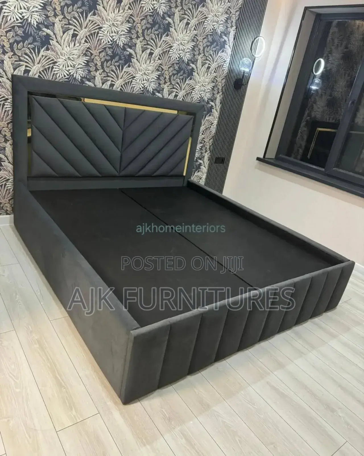 Well Padded 6by6ft Bedframe