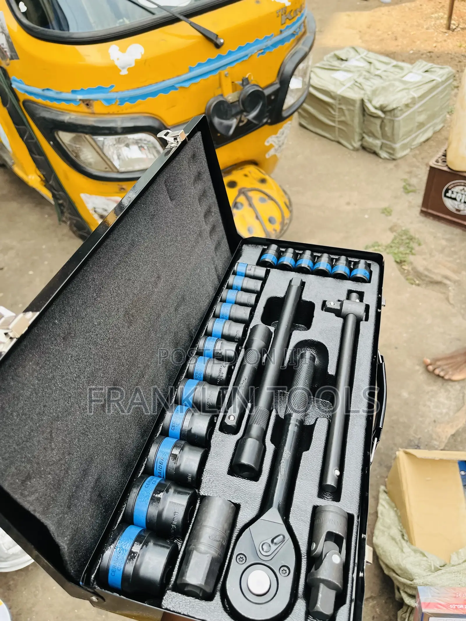 Raider 1/2"Dr Socket Set 24pcs Black 6pt