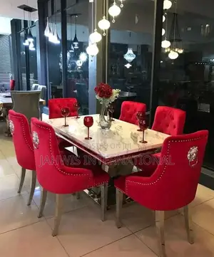 Beautiful Brand New 6 Sitters Dinning