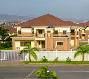 Furnished 5bdrm Duplex in Bua Estate, Kado for sale