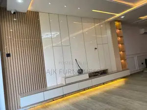 Full Glossy Television Unit