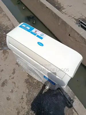 1.5hp Inverter Midea Digital Display