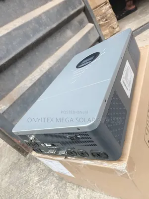 Blue Carbon Hybrid Inverter