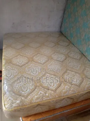 4 and Half by 6ft by 10 Inches Mattress