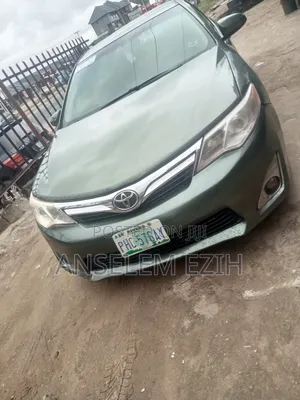 Photo - Toyota Camry 2013 Green