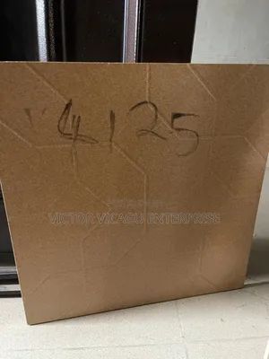Golden Crown Vitrified Floor Tiles 40x40