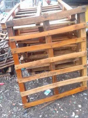 Wooden Pallet Warehouse Local